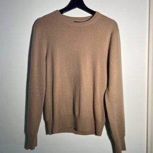 Cashmere sweater by Nadaam